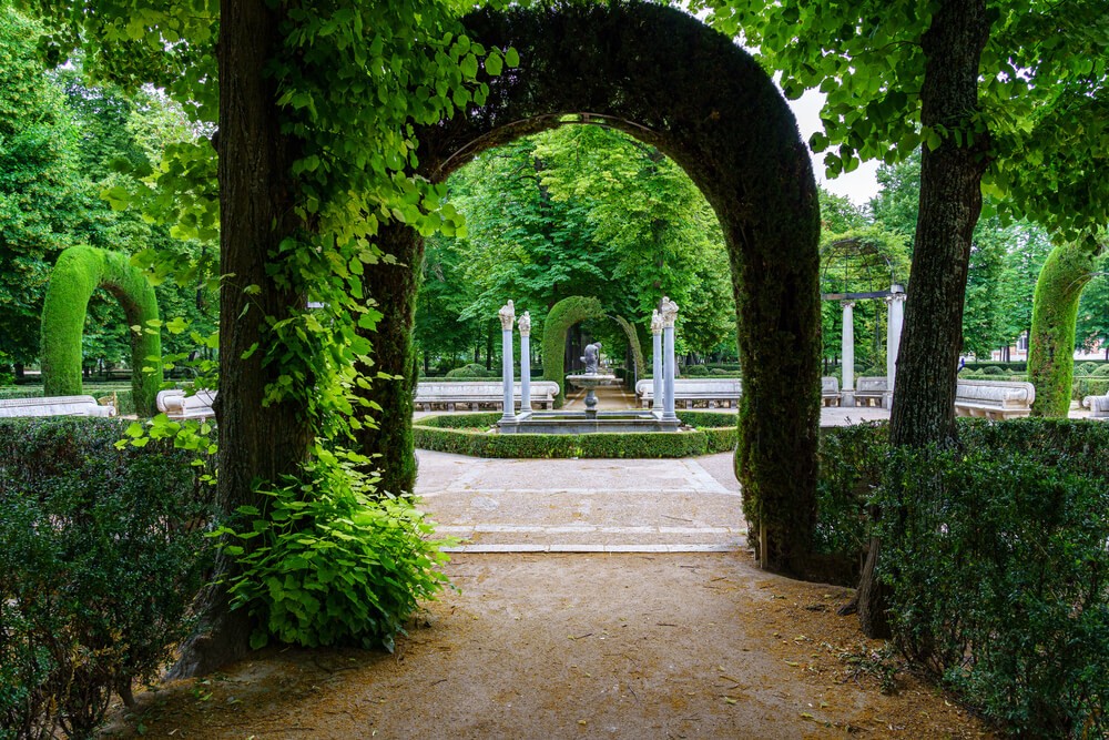 cuando es el dia de la almudena 