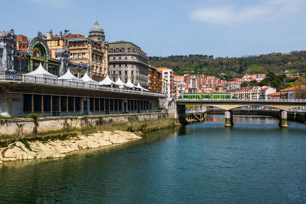 Bilbao city centre: A view of a typical street along the banks of the river