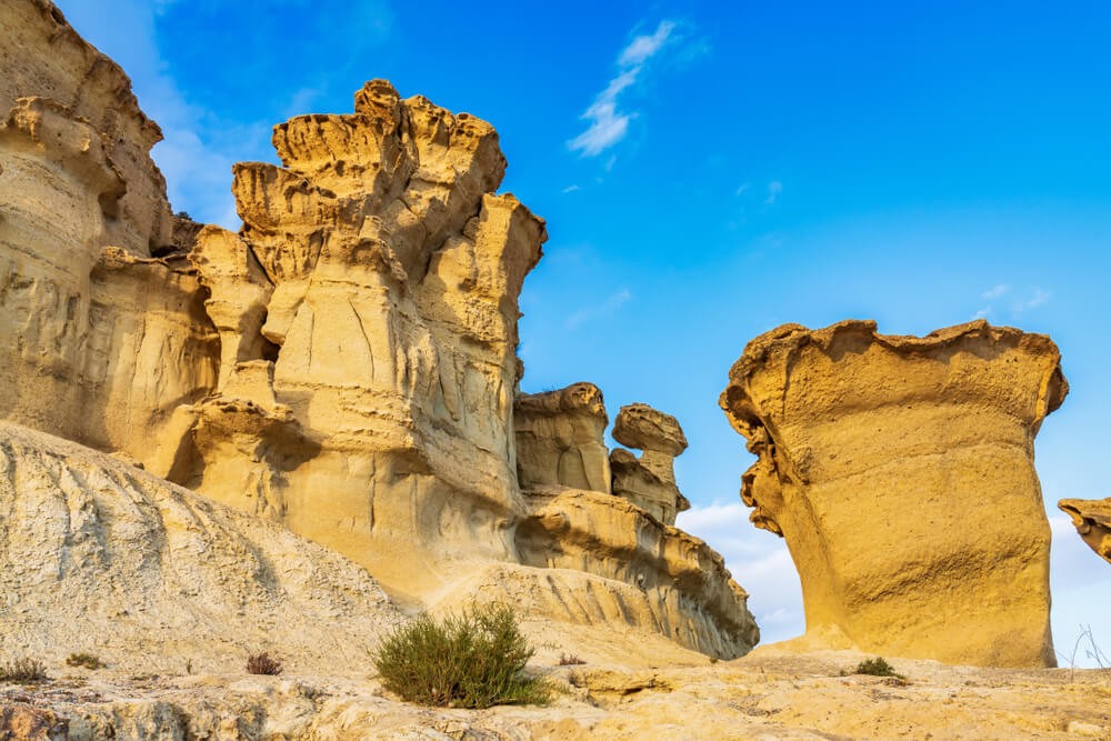 Costa Cálida: Felsformationen der Gredas de Bolnuevo.