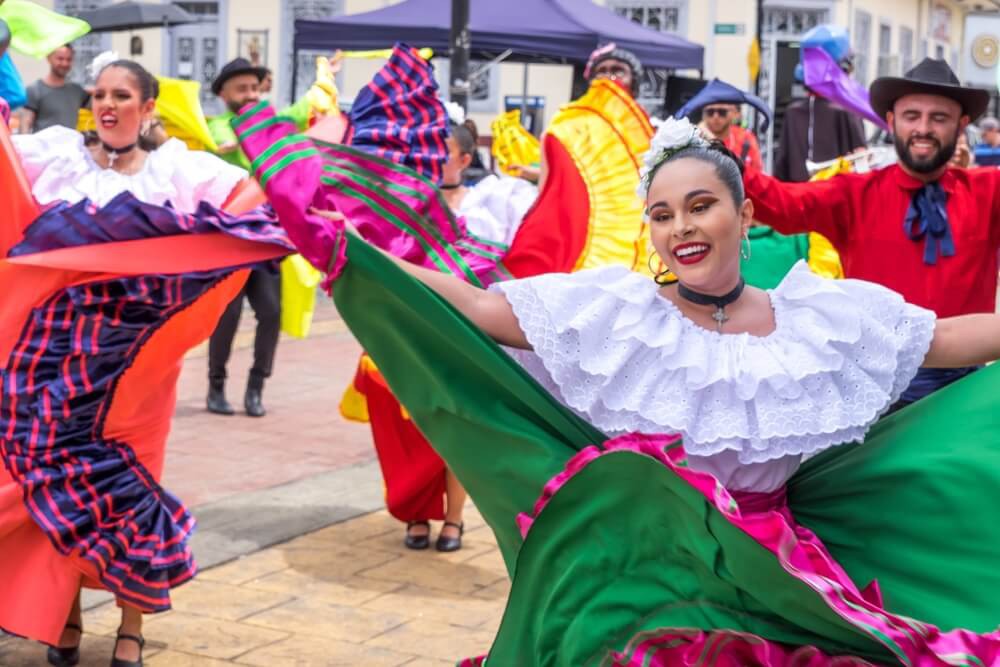 fiestas de america latina 